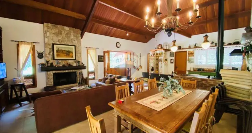 Casa com 4 quartos à venda em Monte Verde, Camanducaia 