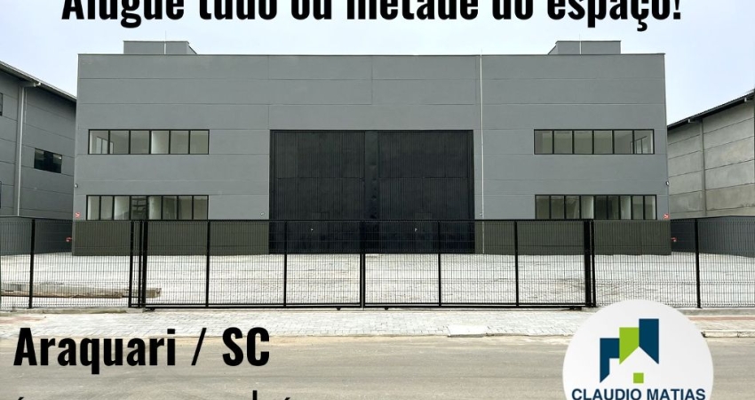 Barracão / Galpão / Depósito com 8 salas para alugar na Avenida Getúlio Vargas, 633, Volta Redonda, Araquari