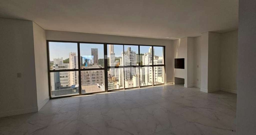 Apartamento bem localizado para venda em Balneário