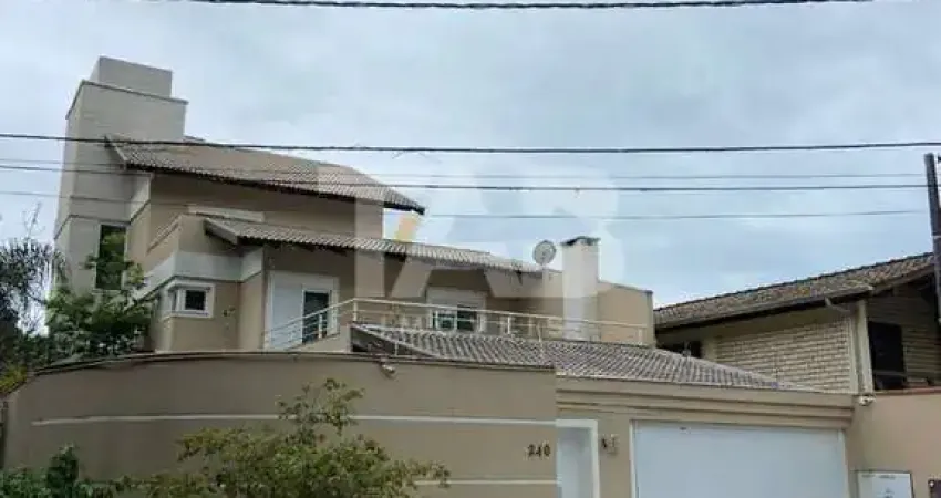 Casa com 4 quartos para alugar na Rua José de Alencar, Praia dos Amores, Balneário Camboriú