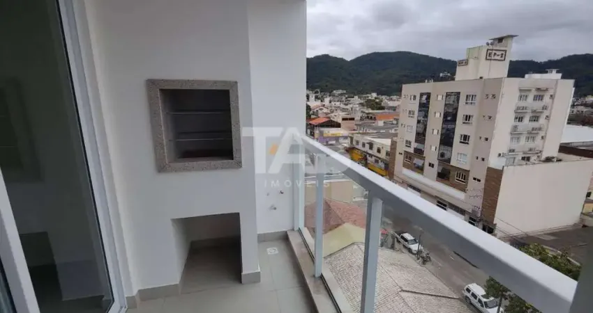 Apartamento no bairro Nações à venda