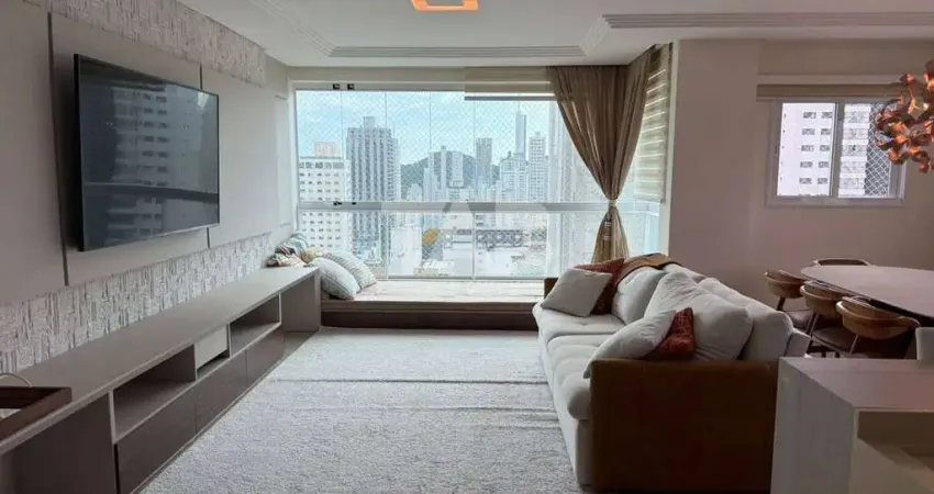 Pacoste Home - Apartamento com 3 suítes para locação