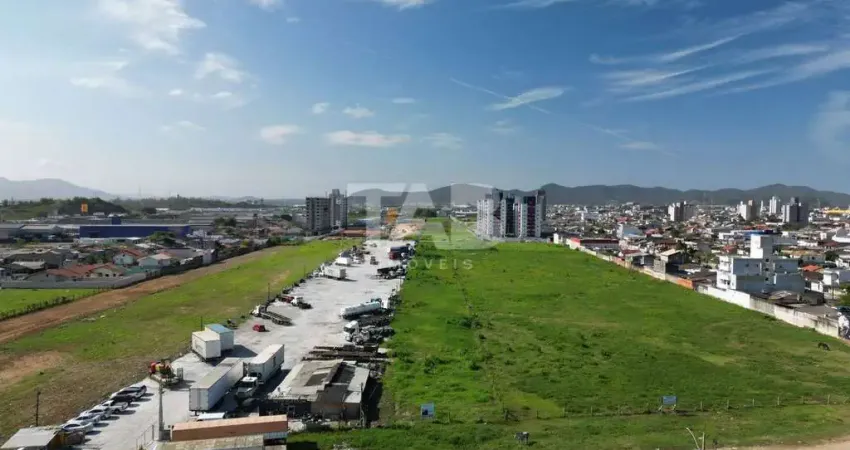 Terreno comercial à venda no Cordeiros, Itajaí