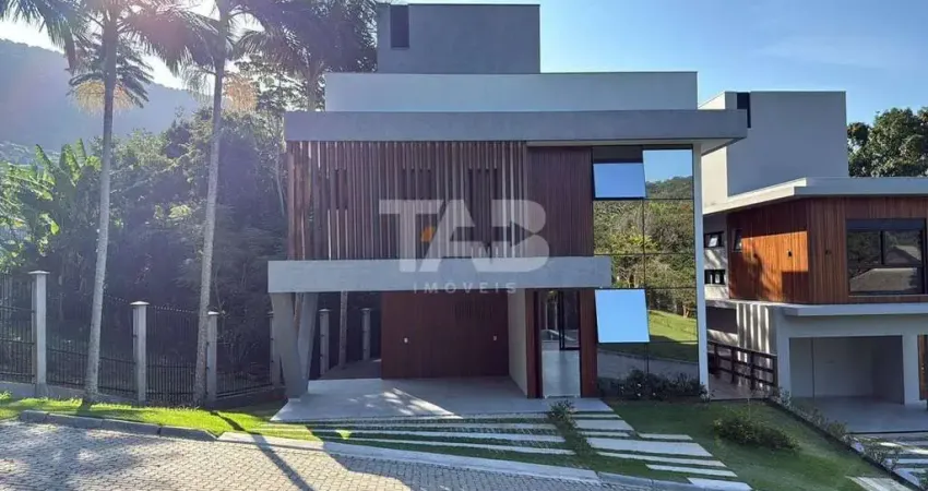 Casa com 3 quartos à venda na Rua Alvin Bauer, 190, Centro, Balneário Camboriú
