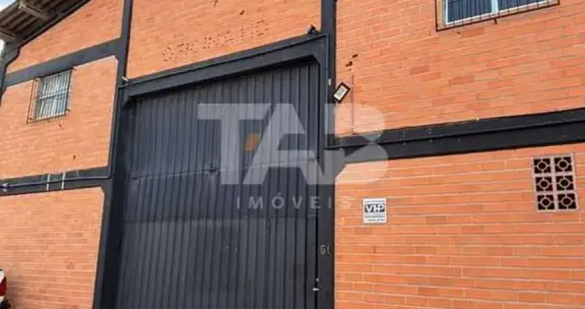 Casa comercial para alugar na Rua Pedra Vermelha, 51, Tabuleiro, Camboriú