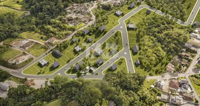 Terreno à venda na Rua Luiz Morelli, 686, Dom Joaquim, Brusque