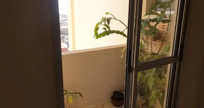 Apartamento no Condomínio Azaléias localizado na Avenida José Júlio - Jaguaribe - Osasco/SP