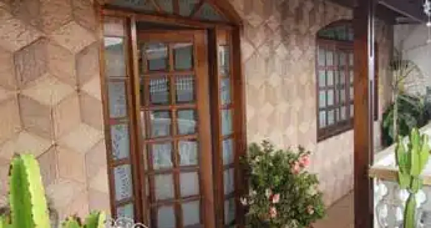 Casa com 4 quartos à venda na Rua Fernão Dias, 2870, Vera Cruz, Belo Horizonte