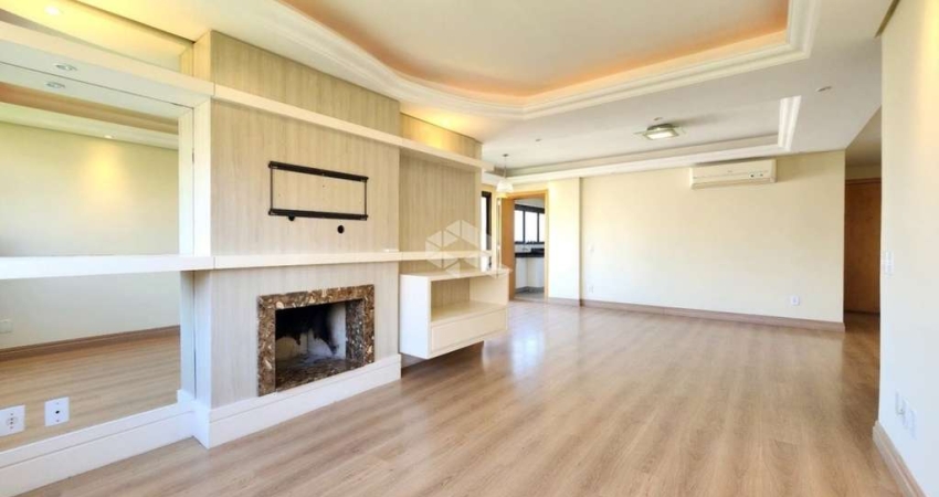 Apartamento com 3 quartos à venda em Porto Alegre