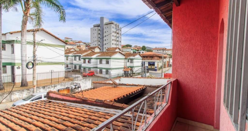 Casa Geminada com 2 quartos à venda em Belo Horizonte