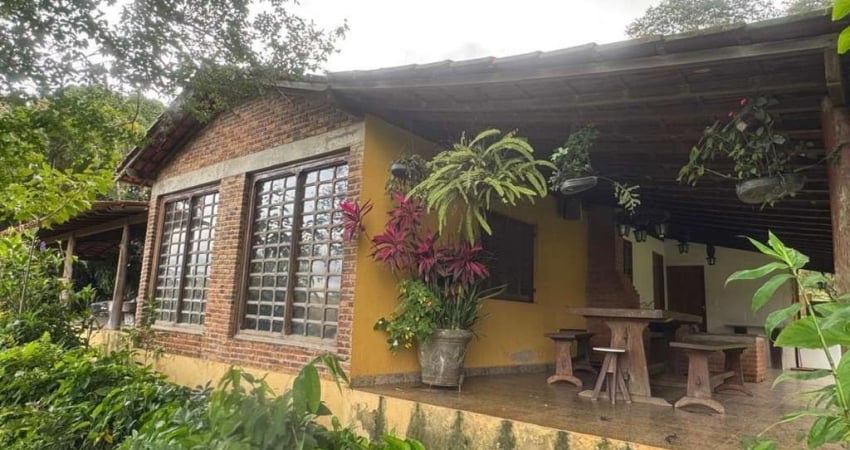 Fazenda / Sítios / Chácaras com 5 quartos à venda em Mateus Leme