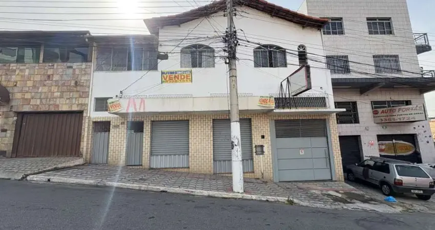 Casa com 4 quartos à venda em Contagem