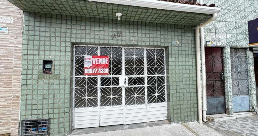 Casa com 2 quartos à venda na Rua Virgílio Guedes, 1401, Prado, Maceió