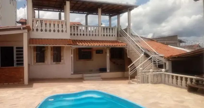 Casa com 3 quartos à venda na Rua Santa Vitória, 139, Jardim Leblon, Belo Horizonte