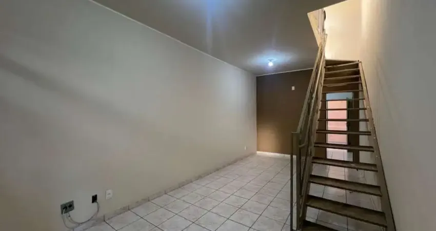 Casa com 2 quartos à venda na Avenida Régulus, 70, Jardim Riacho das Pedras, Contagem