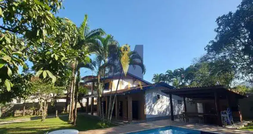 Casa com 4 quartos à venda na Enseada, Ubatuba 