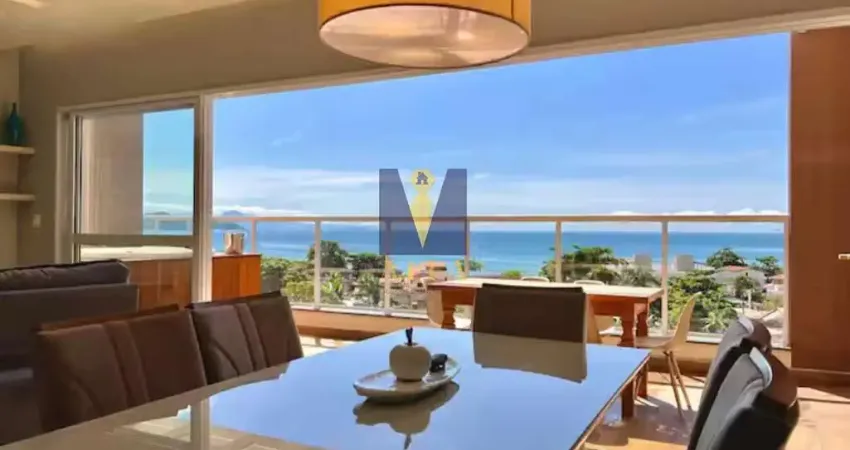 Cobertura com vista mar à venda na Praia das Toninhas em Ubatuba/SP.