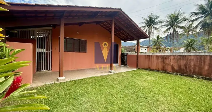 Casa à venda a poucos metros das praias da enseada e santa rita