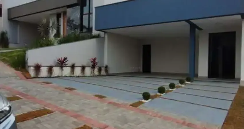 Casa de alto padrão no Jardim Laguna: 3 quartos, 3 suítes, 2 salas e 191m² - Indaiatuba-SP.