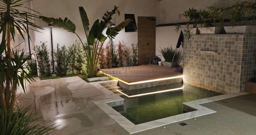 Imperdível! Casa em condomínio à venda em Indaiatuba-SP, Jardim Laguna. 3 quartos, 3 suítes, 2 salas, 5 banheiros, 4 vagas, 190m².