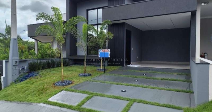 Casa de alto padrão em condomínio à venda em Indaiatuba-SP, Loteamento Park Gran Reserve - 3 quartos, 1 suíte, 2 salas, 4 vagas, 134m².