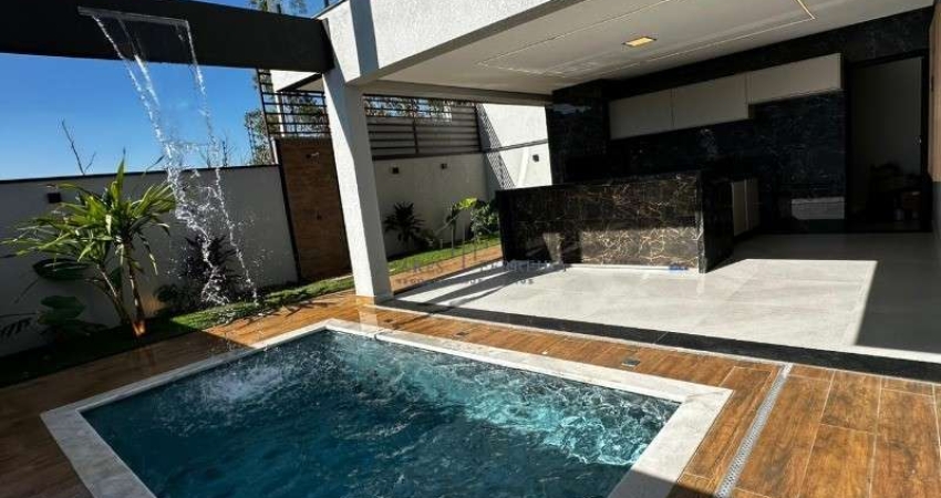 Casa de luxo em condomínio no Loteamento Park Gran Reserve, Indaiatuba-SP: 3 quartos, 3 suítes, 2 salas, 5 banheiros, 4 vagas, 192m².