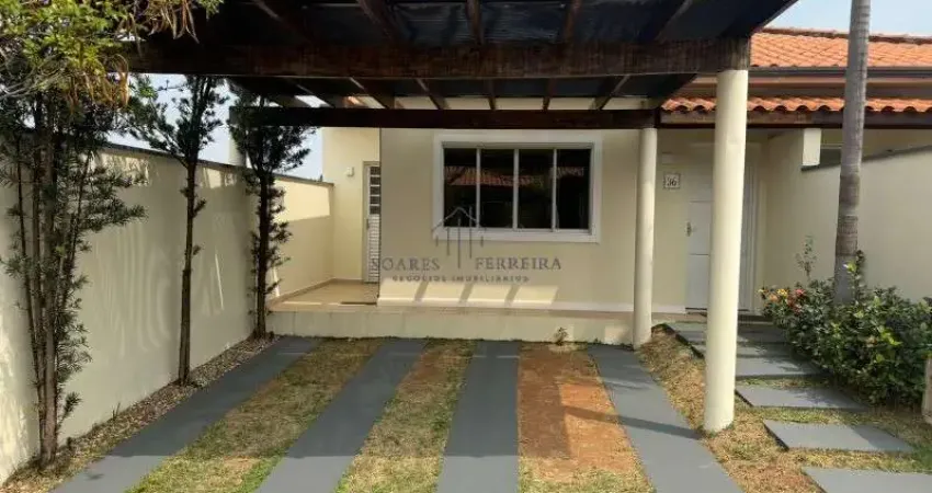 Imperdível oportunidade: Casa em condomínio à venda em Indaiatuba-SP, Colinas de Indaiatuba II. 3 quartos, 1 suíte, 2 salas, 2 banheiros, 2 vagas.