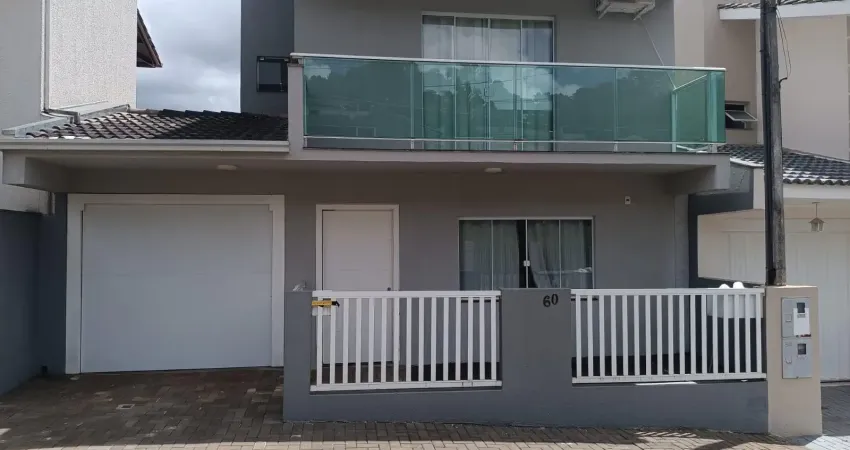 Casa com 3 quartos à venda na Rua Nicanor Bacin, 60, São Luiz, Pato Branco