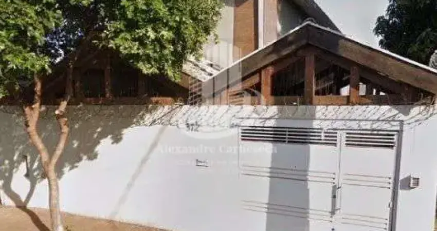 Casa com 3 quartos para alugar na Vila Melhado, Araraquara 