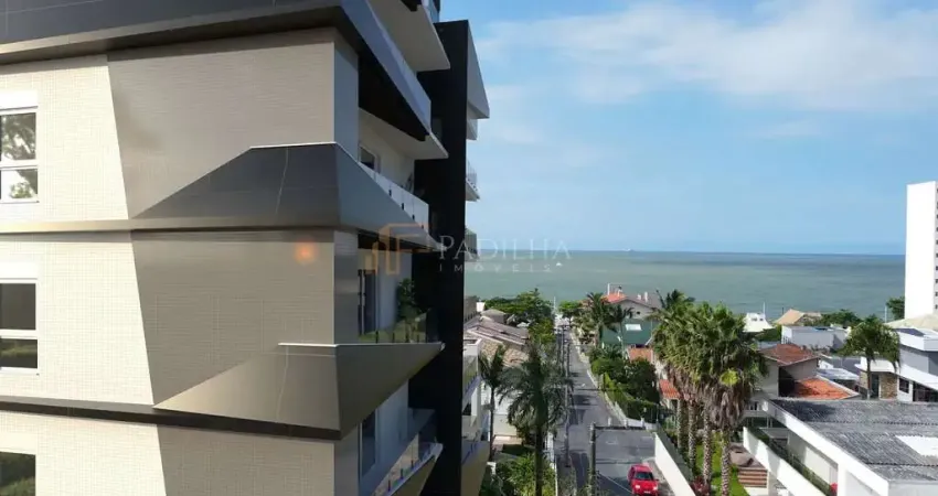 EM CONSTRUÇAO NA LINDA E CHARMOSA PRAIA DE CABECUDAS