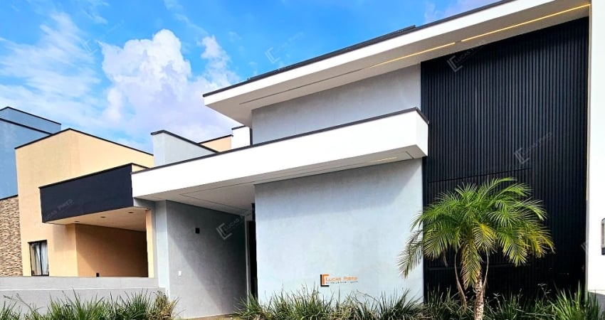 Casa linda com 03 quartos no Condomínio Horto Florestal Villagio