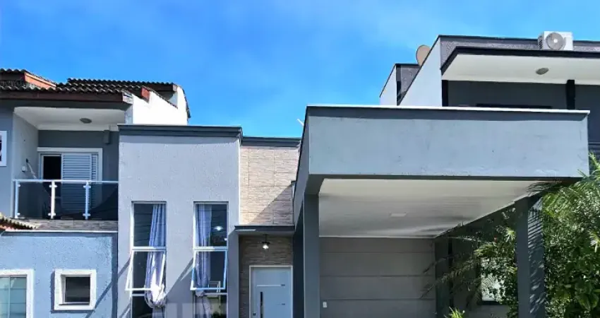 Casa com 03 dormitórios e suíte no Condomínio Horto Florestal 2