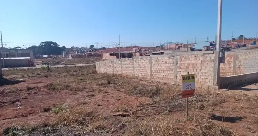 Terreno à venda na Gralha Azul, Fazenda Rio Grande 