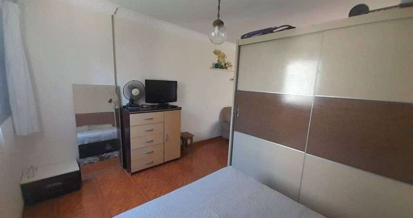 Ótimo Apartamento a venda 54mts a 50 metros da praia em Santos - SP