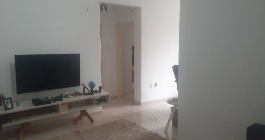 Lindo apartamento 2 dormitórios em Santos