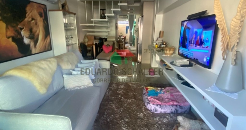 SOBRADO A 4 MINUTOS DE BALNEARIO CAMCORIU  MOBILIADO  SO 530 MIL!!! PRONTINHO PRA MORAR!!