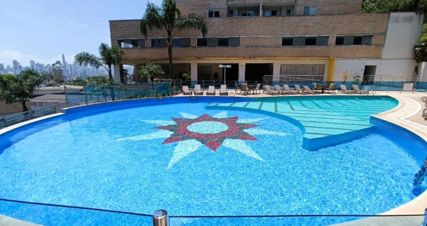 EXCELENTE APARTAMENTO EM CONDOMINIO SUPER CONFORTAVEL E SEGURO PARA SUA FAMILIA!!
