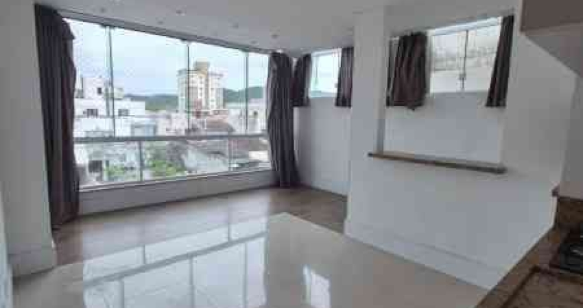 APARTAMENTO PRÓXIMO AO CENTRO DE CAMBORIÚ SC