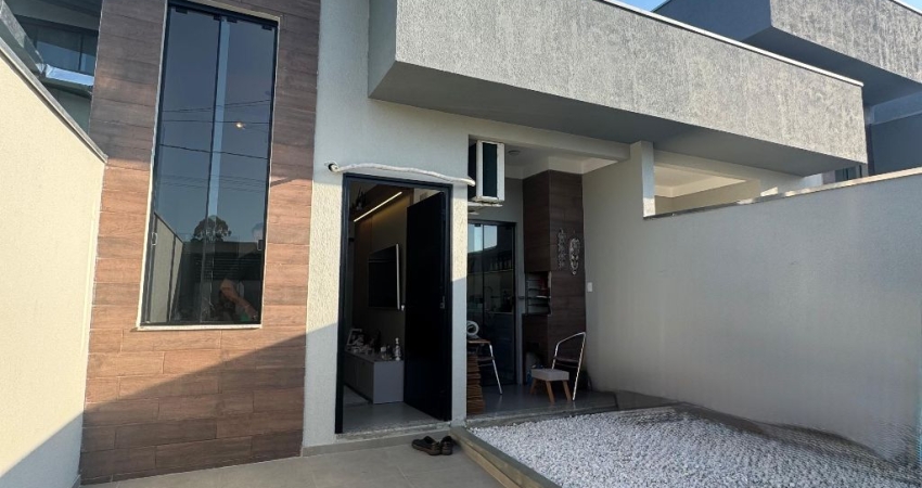 CASA TÉRREA SEMI MOBILIADA NO BAIRRO RIO PEQUENO EM CAMBORIÚ