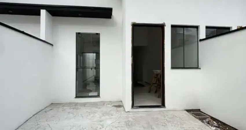 Casa com 2 quartos à venda na Rua Rio Canoinhas, Rio Pequeno, Camboriú, Região Geográfica Imediata de Itajaí, Região Geográfica Intermediária de Blumenau, Santa Catarina, Região Sul, 88340-488, Brasil, Centro, Camboriú