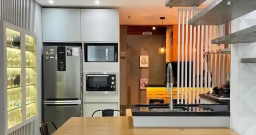 Sobrado semi mobiliado 2 dormitórios amplos , cidade de camboriu