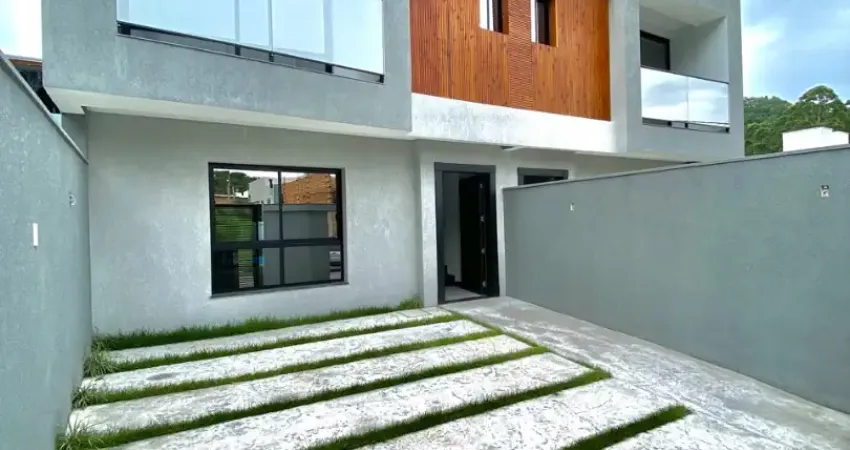 Lindo sobrado 3 dormitórios sendo 3 suites ,piscina , bairro são francisco