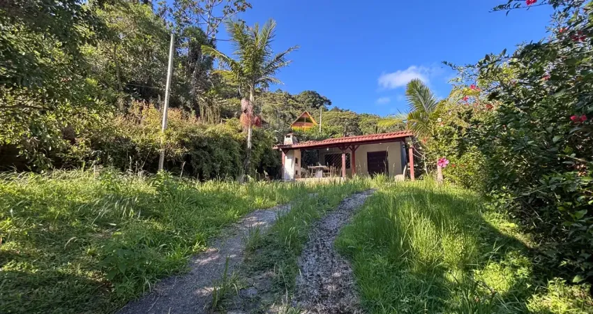 Sitio c/ casa a poucos kms de camboriu oportunidade r$ 480 mil !!