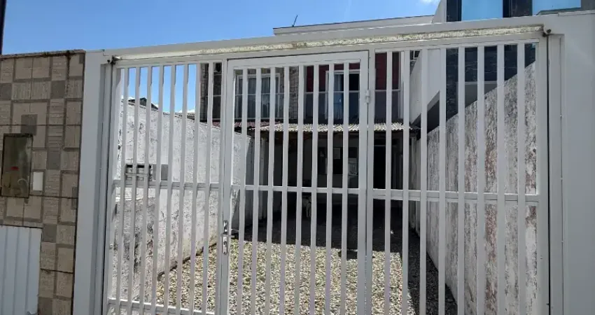 Sobrado semi mobiliado 2 dormitórios e duas vagas de garagem