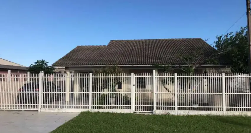 Casa para Venda em Capão da Canoa, Nova Zona, 4 dormitórios, 1 suíte, 2 banheiros, 6 vagas
