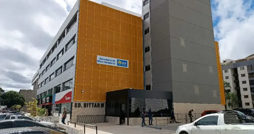 OTIMA LOJA COMERCIAL 400 M² PRIVATIVA ED. BITTAR W3 NORTE