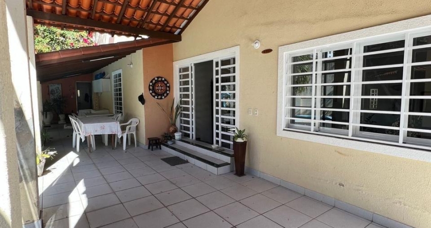 Linda casa à venda na Pituba
