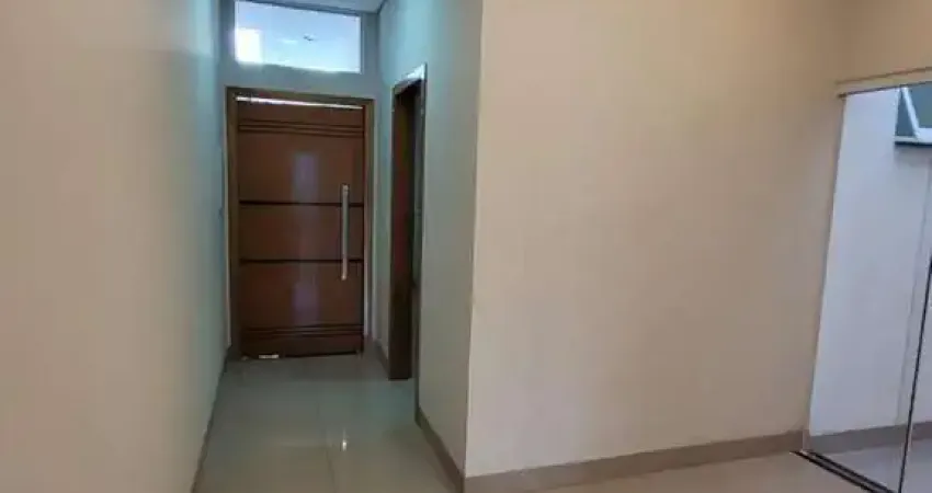 Casa para Venda em Uberlândia, Santa Mônica, 3 dormitórios, 1 suíte, 1 banheiro, 2 vagas
