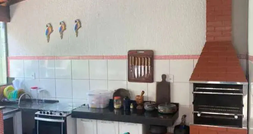 Casa em Condomínio para Venda em Uberlândia, Aclimação, 3 dormitórios, 1 suíte, 2 banheiros, 2 vagas