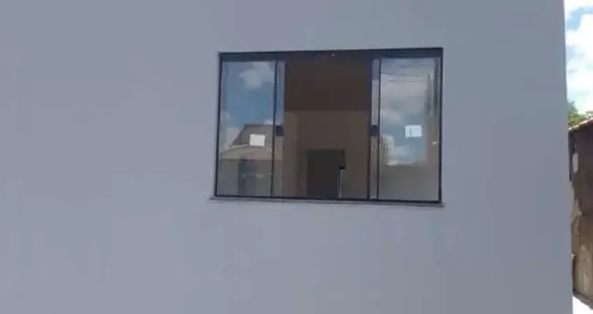Casa para Venda em Uberlândia, Luizote de Freitas, 3 dormitórios, 1 banheiro, 3 vagas